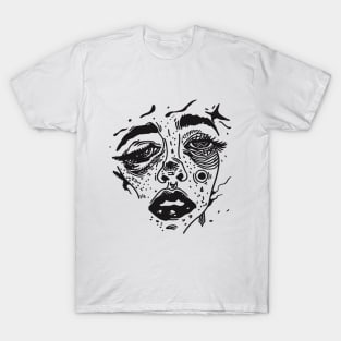 Abstract art of a girl's face T-Shirt